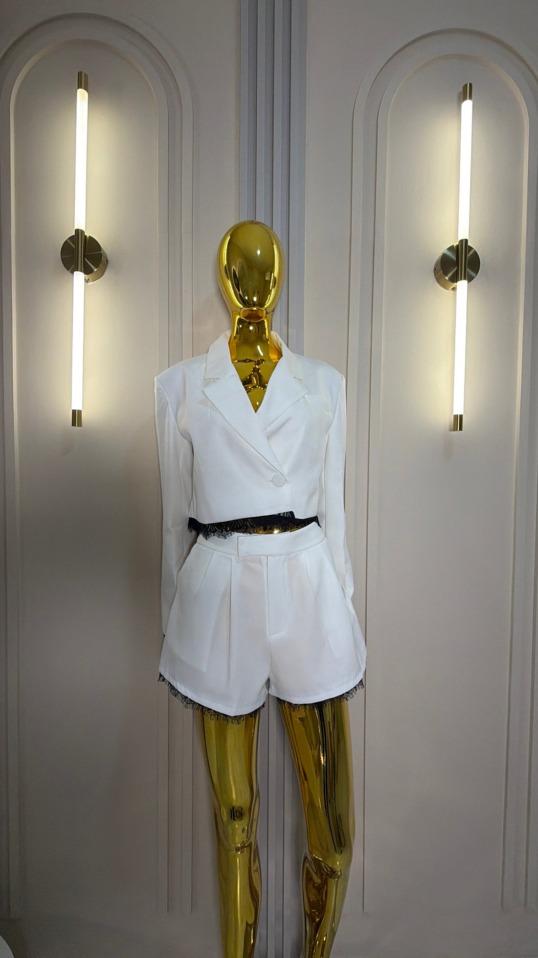 Conjunto blanco encaje